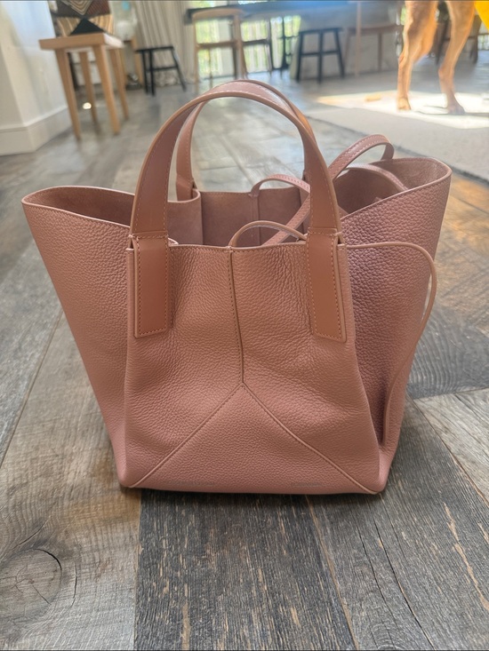Victoria Beckham Handbags - Victoria Beckham Women's Leather Tote Bag in Dusty Rose